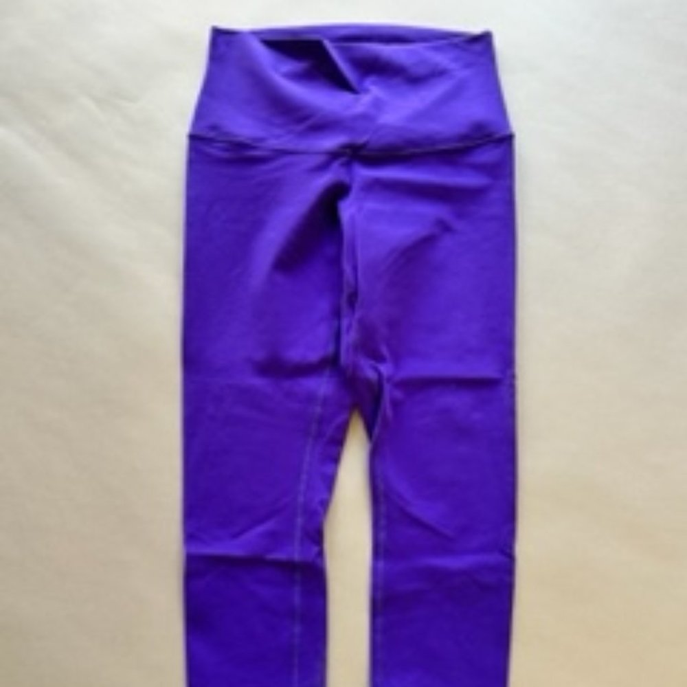 Lululemon Wunder Under Crop *Full On Luon Roll Down Bruised Berry Size 8